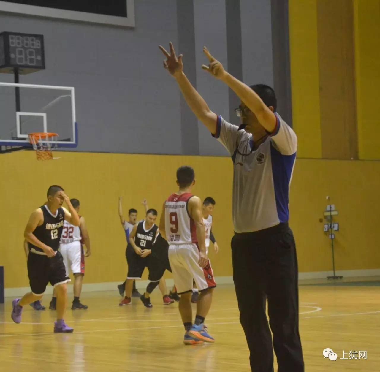 九游官网电脑版网页关于窗口期多特蒙德备战法国杯，扳平良机细节曝光，质疑声仍在，球队文化再被提及的信息